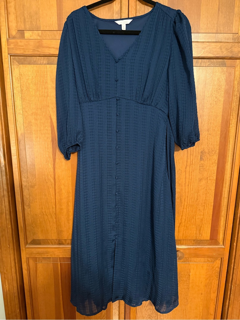 LC Lauren Conrad Navy Textured V-Neck Button-Front Midi Dress
